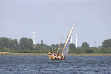 Schlei, Segeln, Landschaft, blauer Himmel, Sommer, Schleilandschaft, Landschaftsaufnahme, Schleiregion, Urlaub, Ferien
