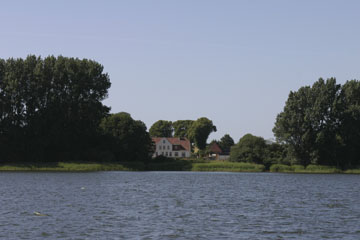 Schlei, Segeln, Landschaft, blauer Himmel, Sommer, Schleilandschaft, Landschaftsaufnahme, Schleiregion, Urlaub, Ferien