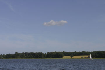 Schlei, Segeln, Landschaft, blauer Himmel, Sommer, Schleilandschaft, Landschaftsaufnahme, Schleiregion, Urlaub, Ferien