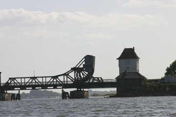 Schlei, Segeln, Landschaft, blauer Himmel, Sommer, Schleilandschaft, Landschaftsaufnahme, Schleiregion, Urlaub, Ferien