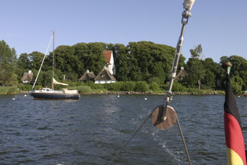 Schlei, Segeln, Landschaft, blauer Himmel, Sommer, Schleilandschaft, Landschaftsaufnahme, Schleiregion, Urlaub, Ferien