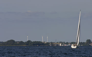 Schlei, Segeln, Landschaft, blauer Himmel, Sommer, Schleilandschaft, Landschaftsaufnahme, Schleiregion, Urlaub, Ferien