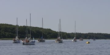 Schlei, Segeln, Landschaft, blauer Himmel, Sommer, Schleilandschaft, Landschaftsaufnahme, Schleiregion, Urlaub, Ferien