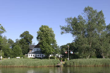 Schlei, Segeln, Landschaft, blauer Himmel, Sommer, Schleilandschaft, Landschaftsaufnahme, Schleiregion, Urlaub, Ferien