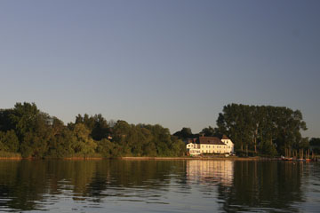 Schlei, Segeln, Landschaft, blauer Himmel, Sommer, Schleilandschaft, Landschaftsaufnahme, Schleiregion, Urlaub, Ferien