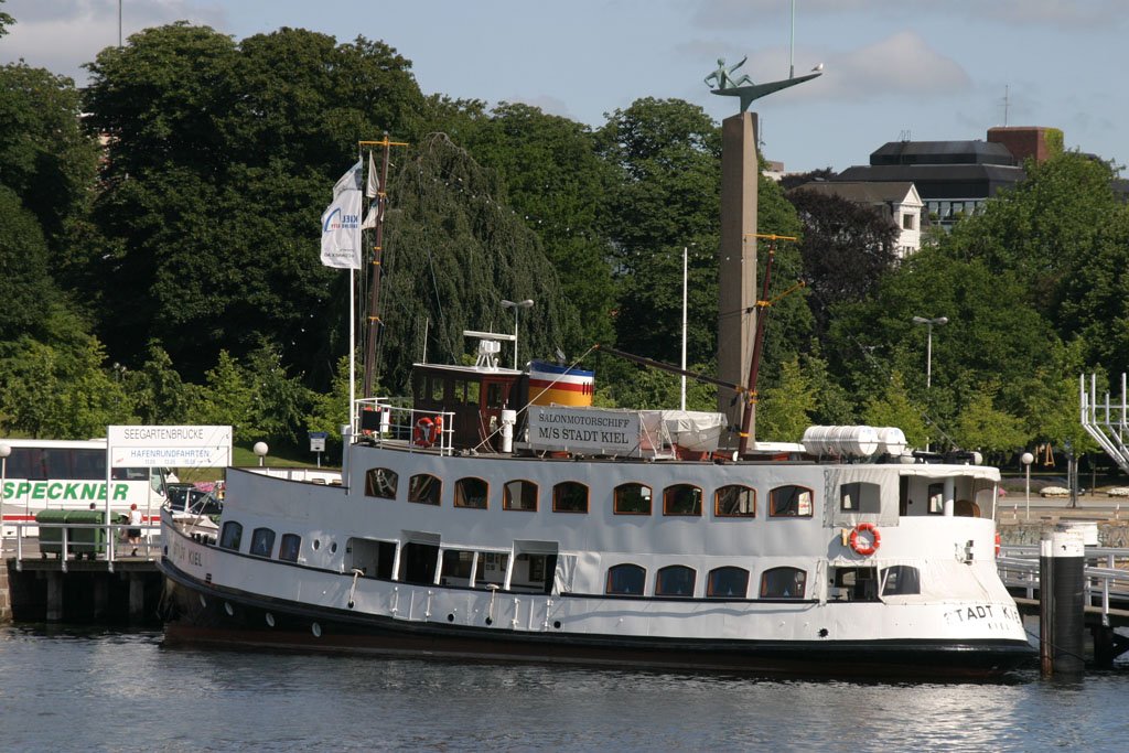 Mit dem Raddampfer "Freya" unterwegs