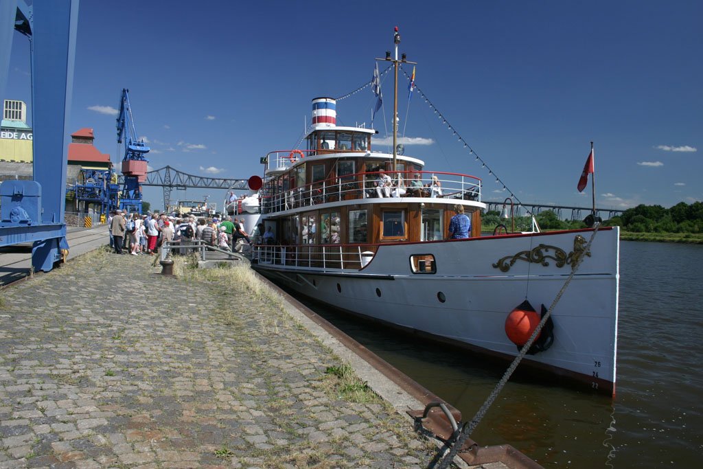 Mit dem Raddampfer "Freya" unterwegs