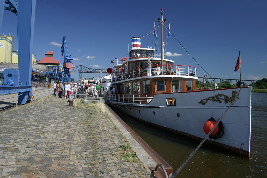 Mit dem Raddampfer "Freya" unterwegs
