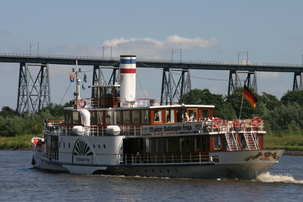 Mit dem Raddampfer "Freya" unterwegs
